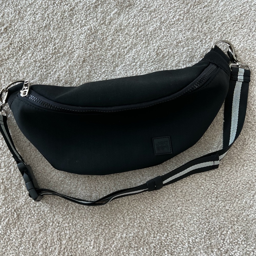 JOYLAB Neoprene fanny pack / cross body bag
